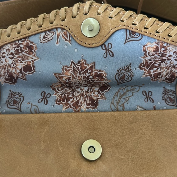 HOBO - Leather belt bag - Picture 7 of 8